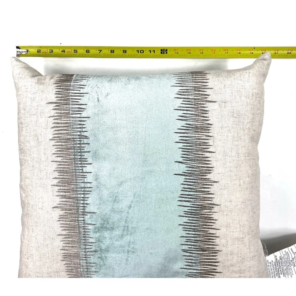 Newport Layton Home Fashions Decorative Accent Pillow Duck Feathers 20